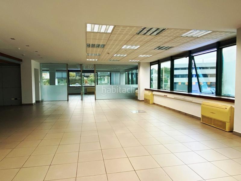 Foto c973bd81-23f1-4373-8aee-99d783ddde7a. Büro mit heizung parking in Lasarte - Oria
