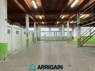 Lloguer Local Comercial a Alcalde j. elosegi hiribidea 108. Edificio muy bien comunicado y con licencia activa.