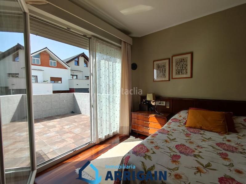 Foto 01374ef7-bae9-4bbf-b6c5-1e2cdc042816. Casa a schiera con riscaldamento piscina in Miracruz Donostia - San Sebastián