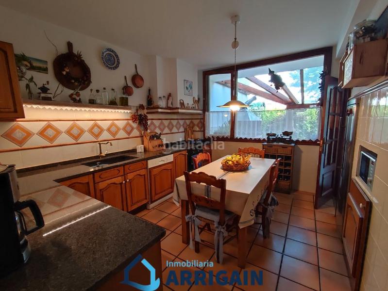 Foto 58fe492b-fec8-4c6a-9943-af06bb86249f. Casa a schiera con riscaldamento piscina in Miracruz Donostia - San Sebastián