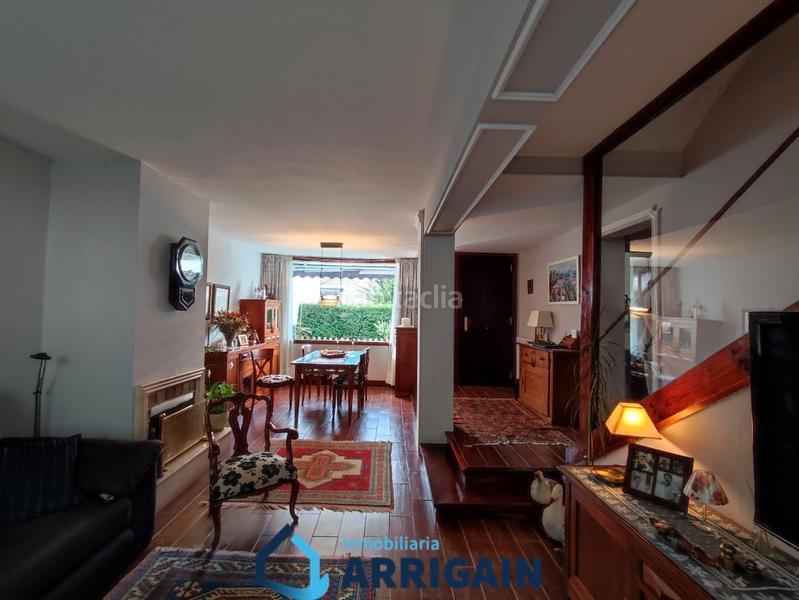 Foto 60ef5216-a6a4-43a6-8ed1-124bd232a99c. Casa a schiera con riscaldamento piscina in Miracruz Donostia - San Sebastián