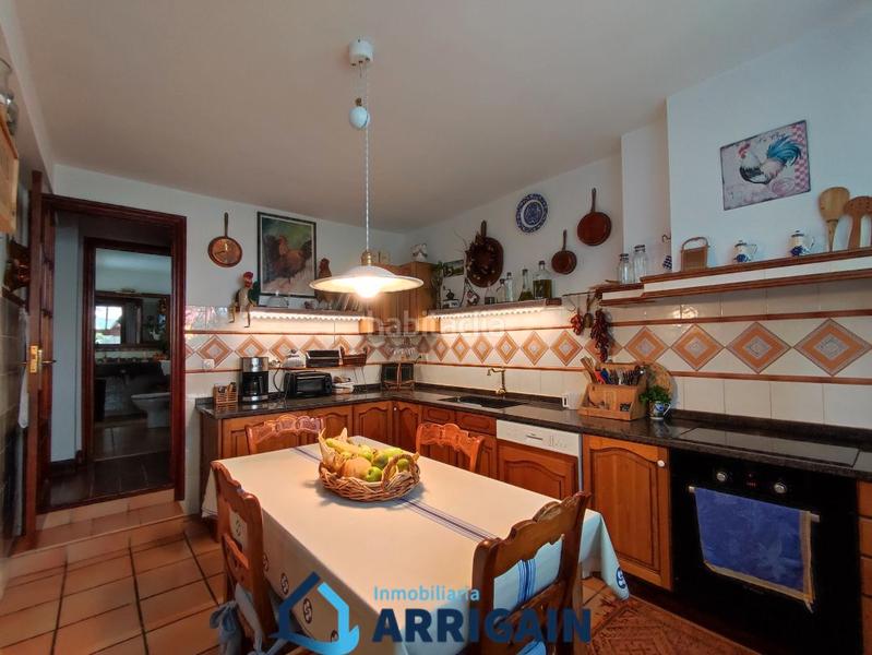 Foto b86facb6-0c7a-4ece-9c0a-31b9cff145e3. Casa a schiera con riscaldamento piscina in Miracruz Donostia - San Sebastián