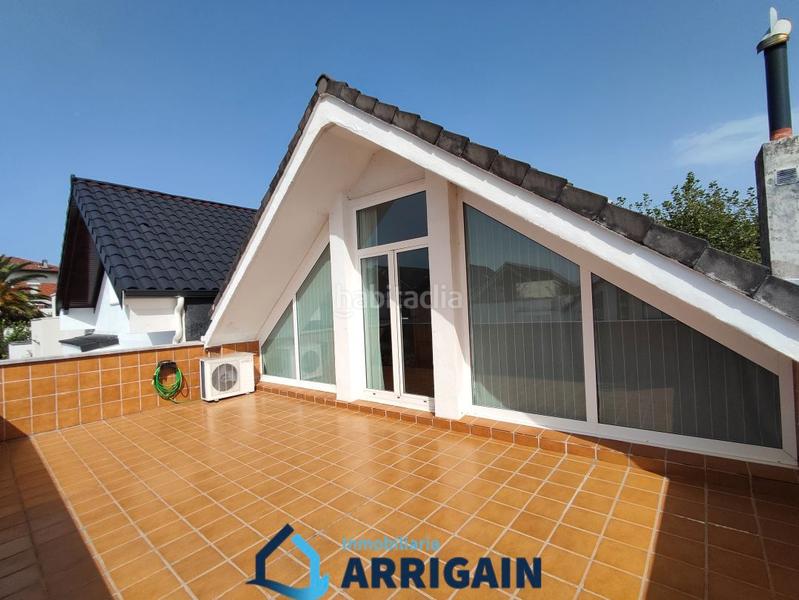 Foto d4f863d0-34a8-427d-a225-dcb1acc61714. Casa a schiera con riscaldamento piscina in Miracruz Donostia - San Sebastián