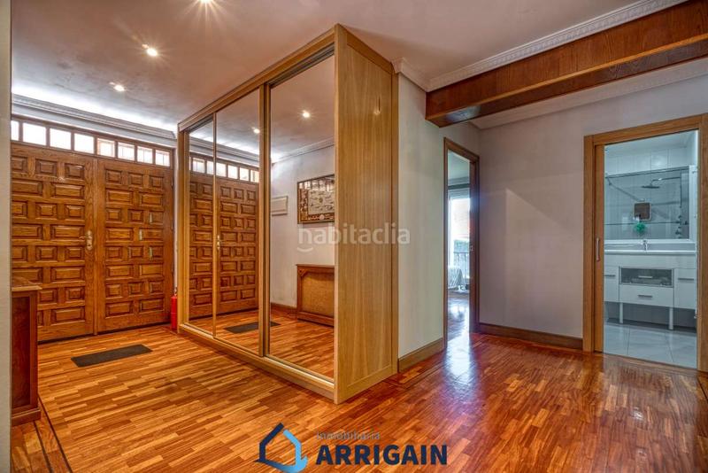 Foto 037efe15-e9e1-4d83-9145-de22235c547b. Maison avec chauffage parking dans Igeldo Donostia - San Sebastián