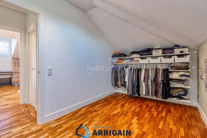 Foto 6e81af34-21ad-453a-aeae-c82f095faf02. Maison avec chauffage parking dans Igeldo Donostia - San Sebastián