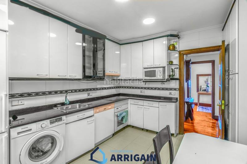 Foto 5da3f09b-78a5-4eb5-8634-b8965f06e51b. Appartement avec chauffage dans Parte Vieja Donostia - San Sebastián