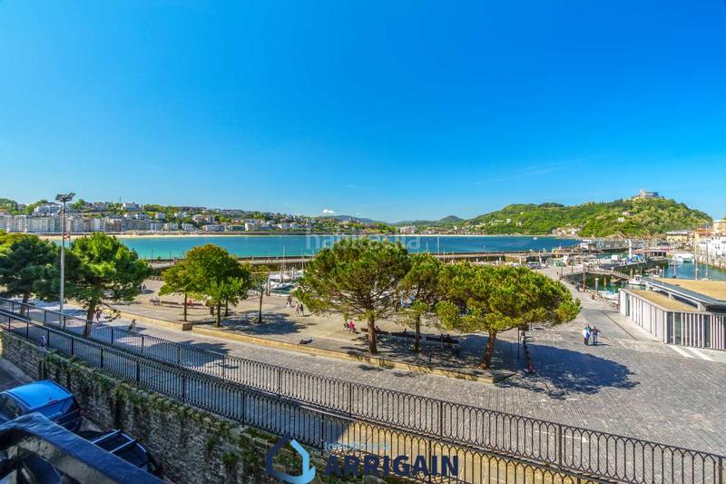 Foto 7b41bf71-1e0f-40bf-a656-eade897d3dc2. Appartement avec chauffage dans Parte Vieja Donostia - San Sebastián