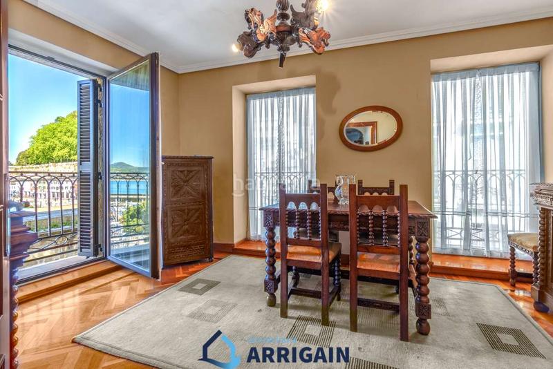 Foto 7f8eb8e8-635a-4856-83e7-84e9b1f06380. Appartement avec chauffage dans Parte Vieja Donostia - San Sebastián