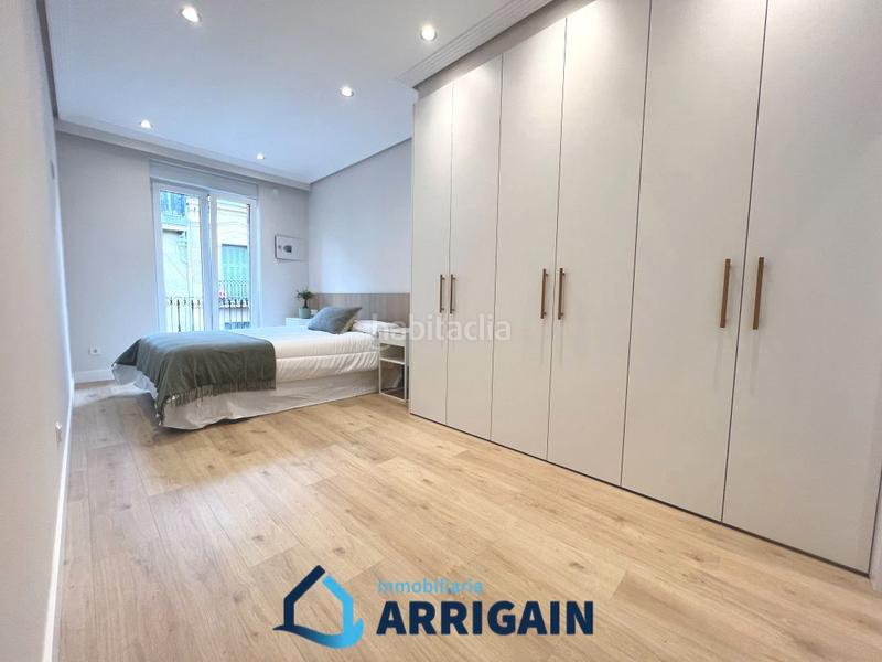 Foto 04416e9f-885d-4163-b4c8-ca7737376e75. Rent flat with heating in Área Romántica Donostia - San Sebastián
