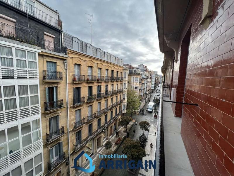 Foto d77a569a-b8c7-40c5-9013-abe93e4948fa. Rent flat with heating in Área Romántica Donostia - San Sebastián