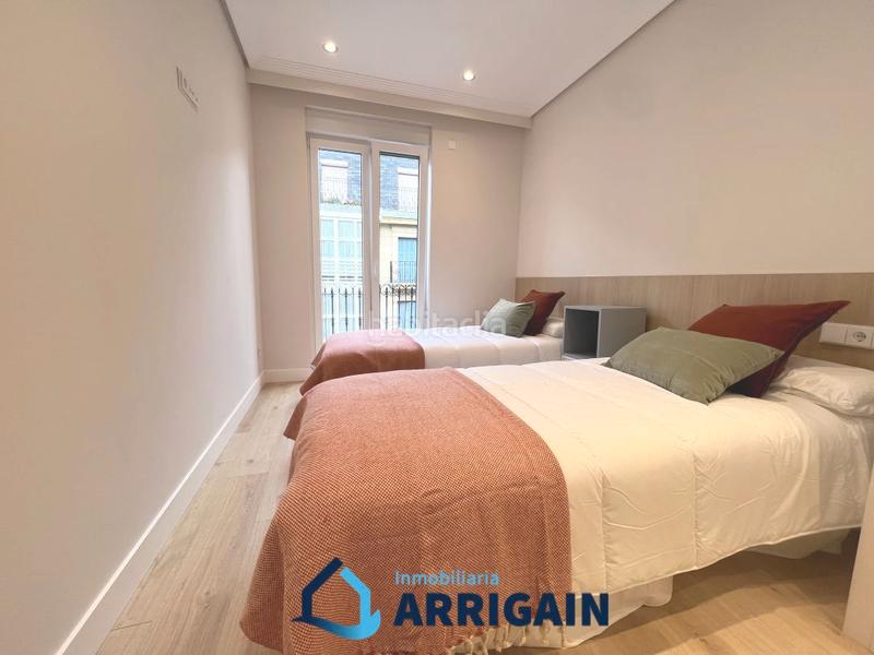 Foto df225e7a-ae6d-4617-a129-971e1448d8f3. Rent flat with heating in Área Romántica Donostia - San Sebastián