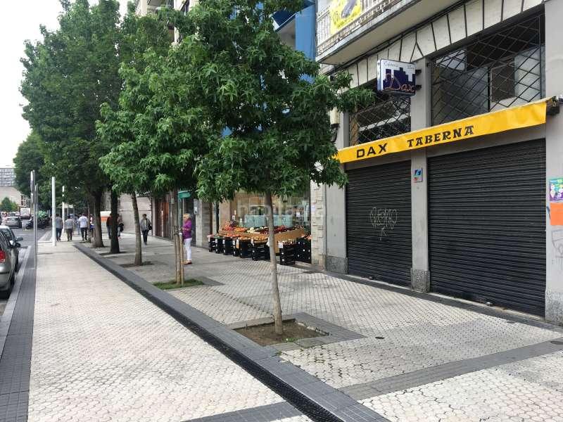 Foto 0ad5ad95-b5af-48d0-b9fa-b7e97cbbe01e. Business premise in Pasaia