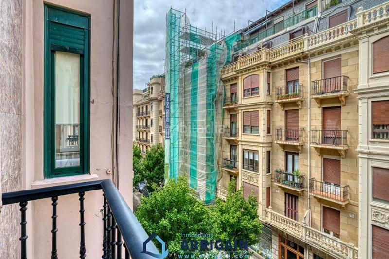 Foto 2063ee8e-cba1-406e-ba21-396614fcf8d2. Location appartement avec chauffage dans Gros Donostia - San Sebastián