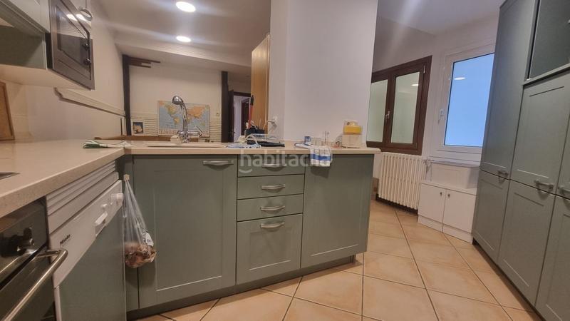 Foto d9f254a4-f189-4e09-b7a9-9d5c178ad0af. Miete etagenwohnung in Área Romántica Donostia - San Sebastián
