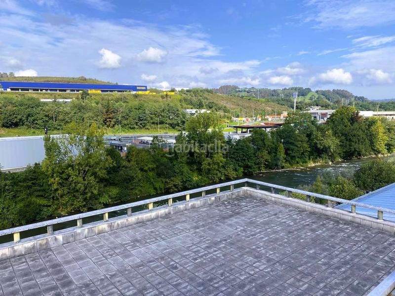 Foto 198092f0-61ff-47ad-b6e2-d7bc2e4e6b4d. Büro in Lasarte - Oria