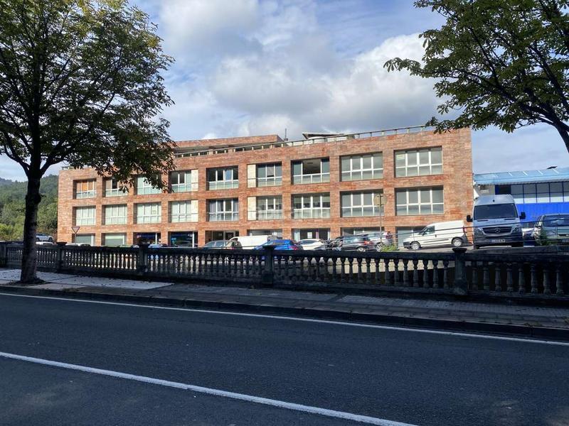 Foto 513ebb72-e60e-4e7f-8b6f-8af38cea3f00. Büro in Lasarte - Oria