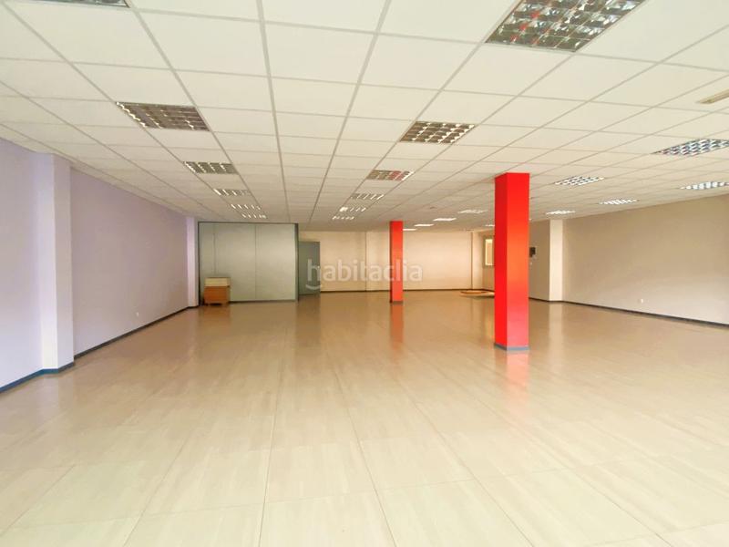 Foto c22f6580-b32b-4f38-8cb2-5ece6b64ee2f. Büro in Lasarte - Oria