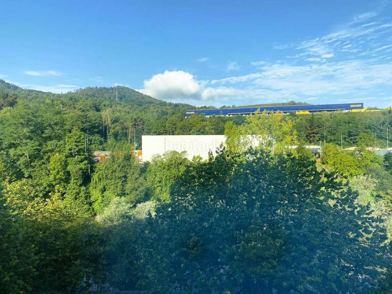 Foto d5869c4c-7d83-4752-a21c-e428b9f115e2. Büro in Lasarte - Oria