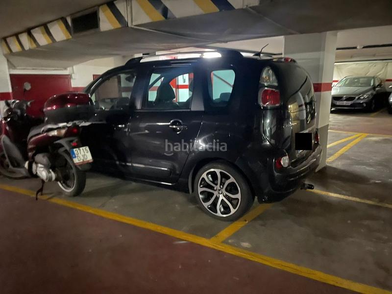 Foto 800bdbdd-48c3-4085-b435-b2f8459f97ad. Aparcament cotxe a Gros Donostia - San Sebastián