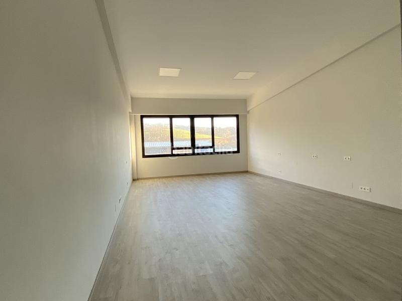 Foto b6d2b65f-356e-4145-980b-acc31baa4c59. Location bureau dans Martutene Donostia - San Sebastián