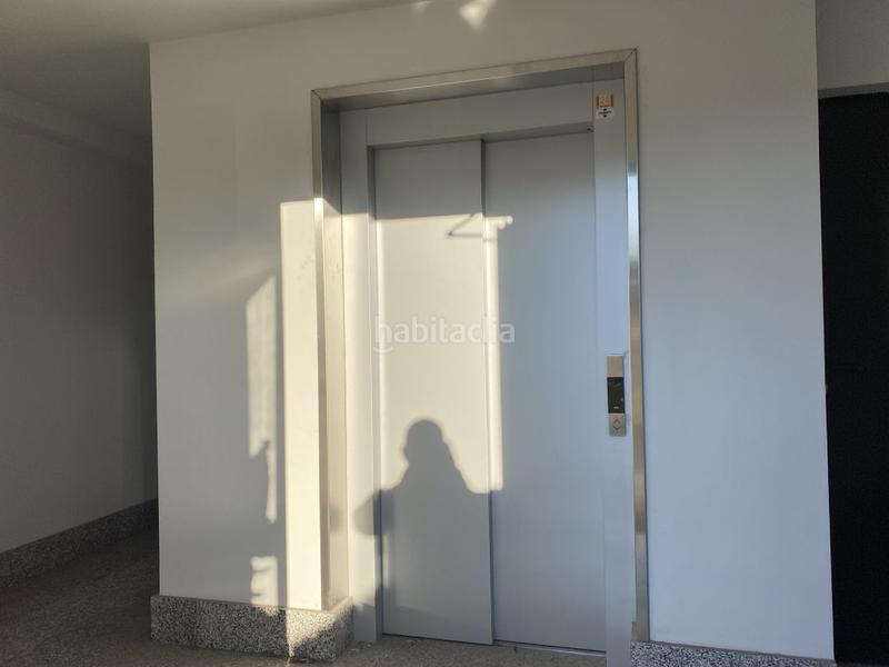 Foto eeaac450-db99-40be-bd86-579f533375f4. Location bureau dans Martutene Donostia - San Sebastián