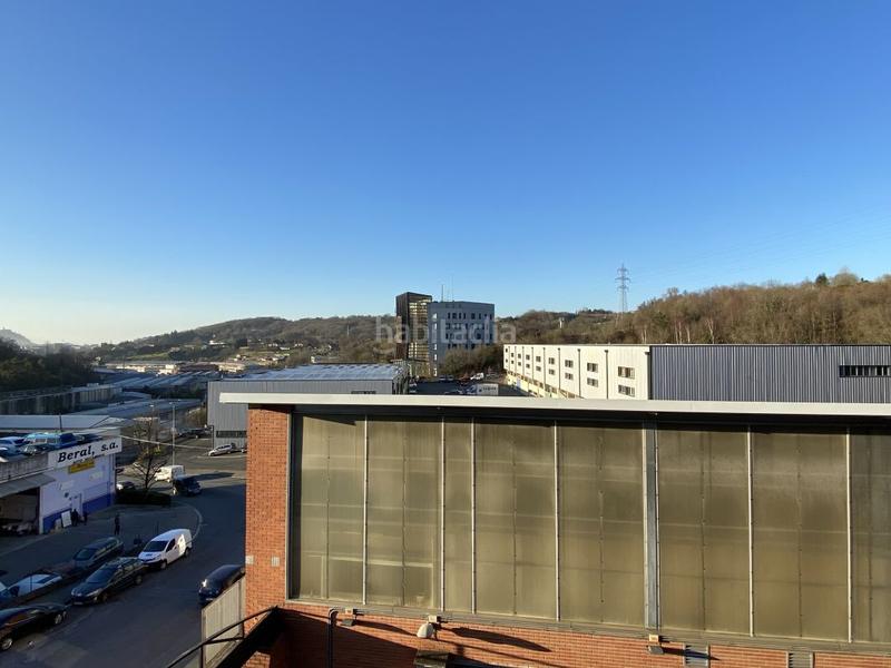 Foto fc1a41c9-39ad-463e-bf73-967a4c2af9b6. Miete büro in Martutene Donostia - San Sebastián