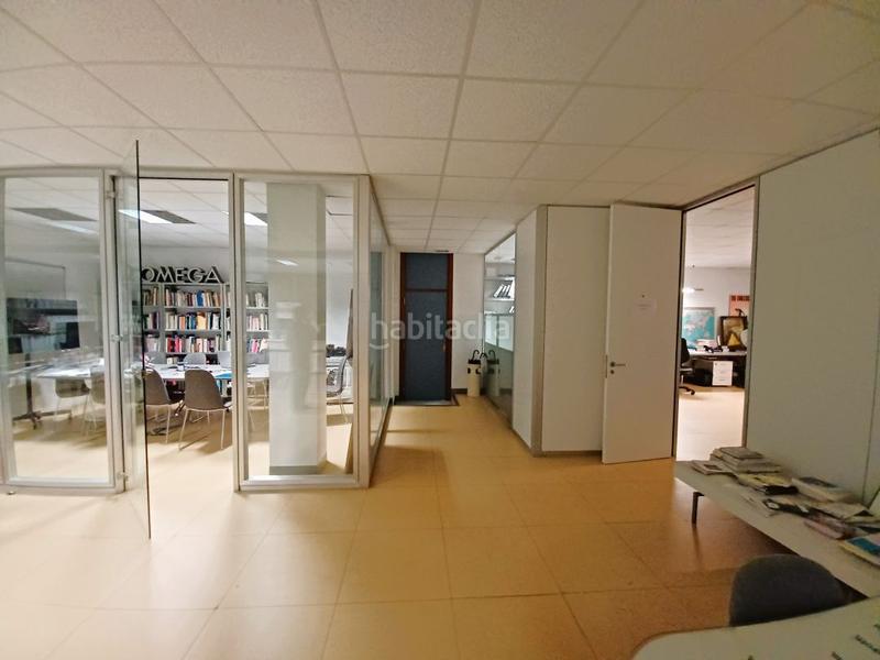 Foto 2fbe1eec-2ca8-483a-8fad-475db1ddd857. Büro in Ibaeta Donostia - San Sebastián
