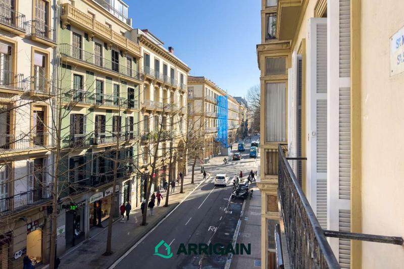 Foto e24f5e90-eb50-46ef-9207-29a3f802501b. Pis a legazpi kalea 6 a Área Romántica Donostia - San Sebastián