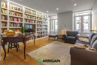 Pis a Legazpi kalea 6. Piso reformado y exterior a cuatro balcones en el centro entre e