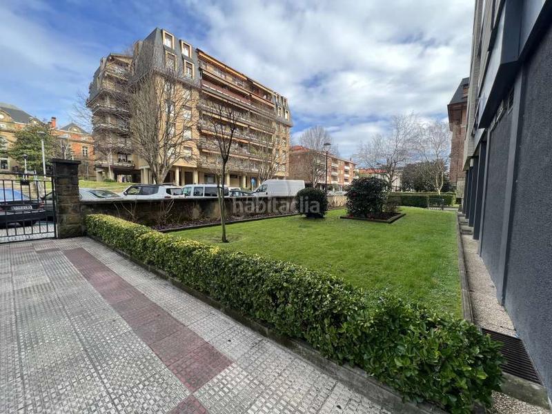 Foto 5dd06780-df73-4766-8146-8eb982c5e4a6. Lloguer pis amb calefacció aparcament a Zarautz