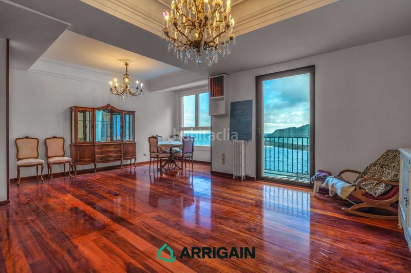 Foto 3123c1ae-335b-44eb-85d3-39031b130180. Appartement avec chauffage dans Parte Vieja Donostia - San Sebastián