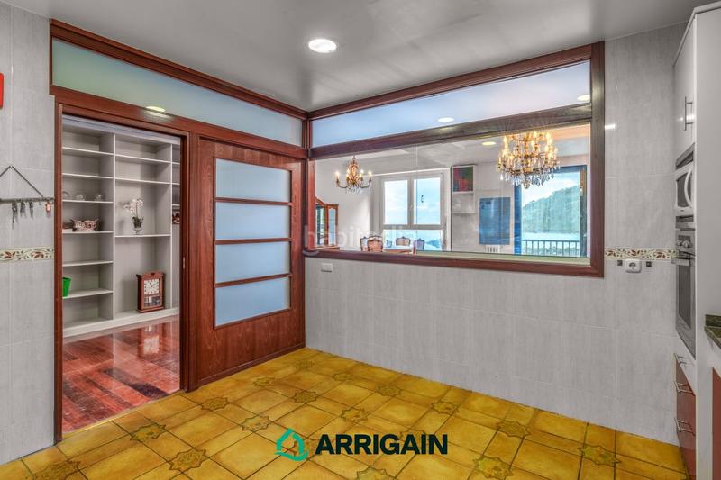 Foto 541ace66-ee0c-4dd1-9299-f0b4d793e39c. Appartement avec chauffage dans Parte Vieja Donostia - San Sebastián
