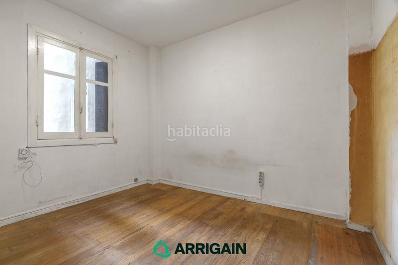 Foto 527b0d8f-7d39-4cac-8613-d9e97d97a19c. Piso venta de piso en herrera. en Altza Donostia - San Sebastián