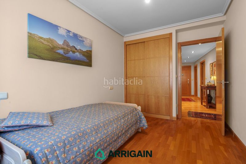 Foto 557304d6-0b87-4168-aa61-acb4dcd245b0. Pis amb calefacció aparcament a Gros Donostia - San Sebastián