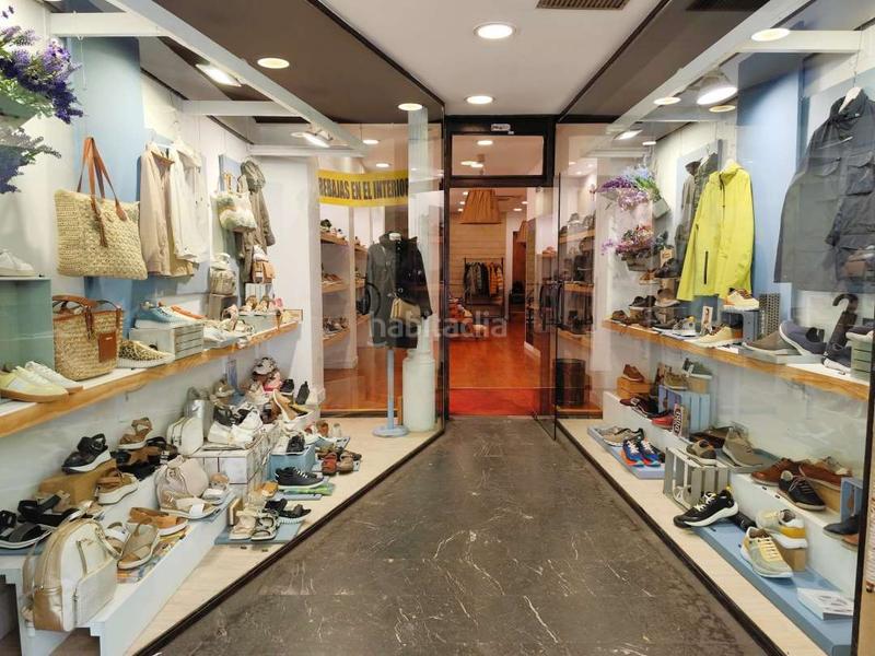 Foto 90983e80-cdf6-4b97-aba9-92177c2cb1b4. Local comercial local en venta en el centro de san sebastián, a pie de calle con escaparate y climatización en Donostia - San Sebastián