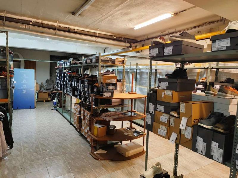 Foto abced570-8e63-4346-b914-bcdd51f02031. Local comercial local en venta en el centro de san sebastián, a pie de calle con escaparate y climatización en Donostia - San Sebastián