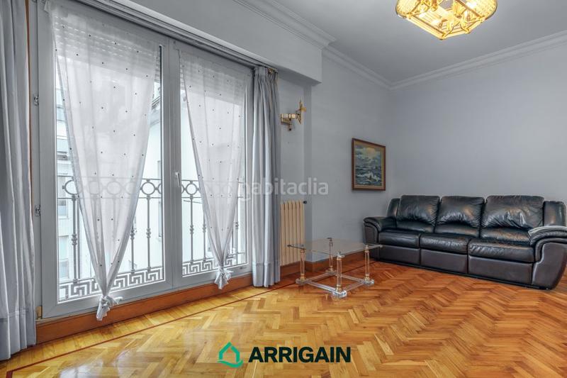 Foto 8383c09a-44d4-4a83-b116-66a0fdb7dd3e. Pis amb calefacció a Área Romántica Donostia - San Sebastián