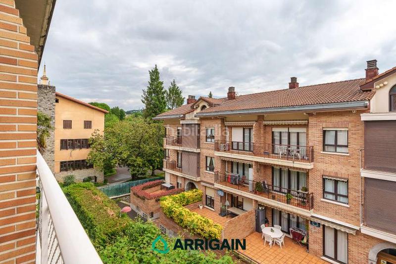 Foto 56013d9e-1bf4-4e50-94c4-bb3e514e6768. Piso duplex en venta, luminoso y con gran terraza. en Hernani