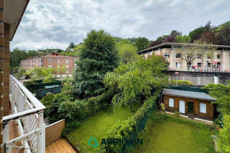 Foto d3e75af3-d00c-4c63-a246-0da2e79e9ef9. Piso duplex en venta, luminoso y con gran terraza. en Hernani