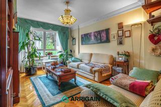 Etagenwohnung  Marieluts auzoa kalea. Duplex en venta, luminoso y con gran terraza.