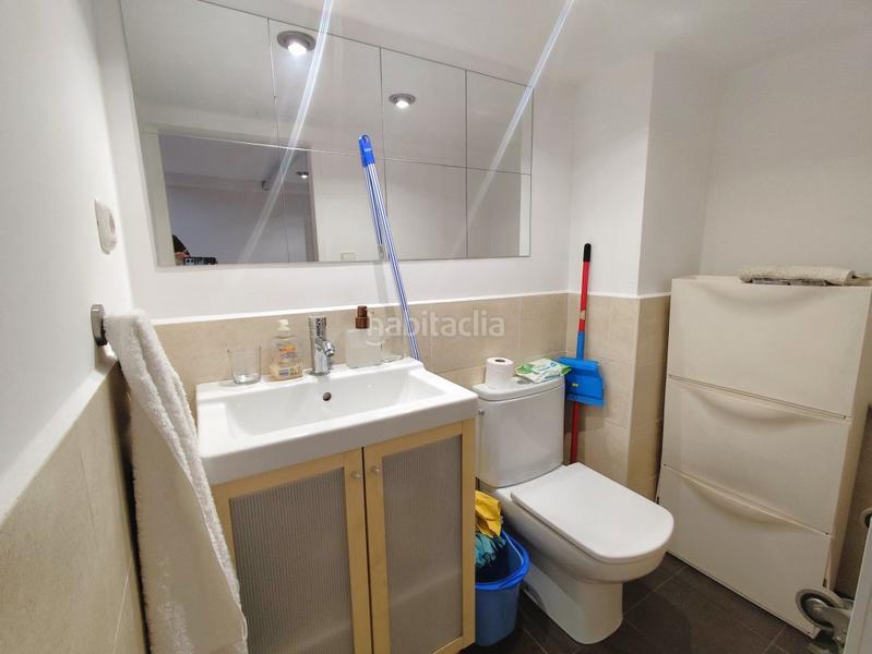 Foto 807d3302-5022-4922-be71-468c9ba93828. Alquiler local comercial precioso local, buen escaparate. venta y alquiler. en Donostia - San Sebastián