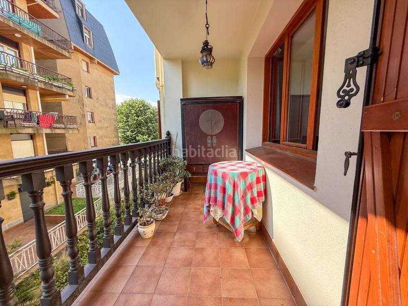Foto aeaabb74-39ca-46c1-aa5c-71db5e52bad4. Alquiler piso alquiler en zarauz con garaje en Zarautz