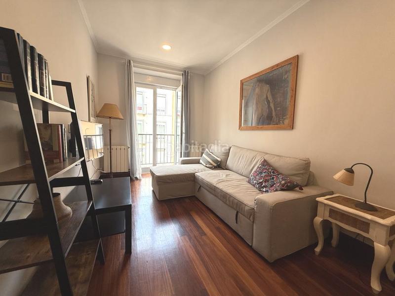 Foto 07e3ec00-204c-4d69-a570-e6777c18fbed. Rent flat with heating in Parte Vieja Donostia - San Sebastián