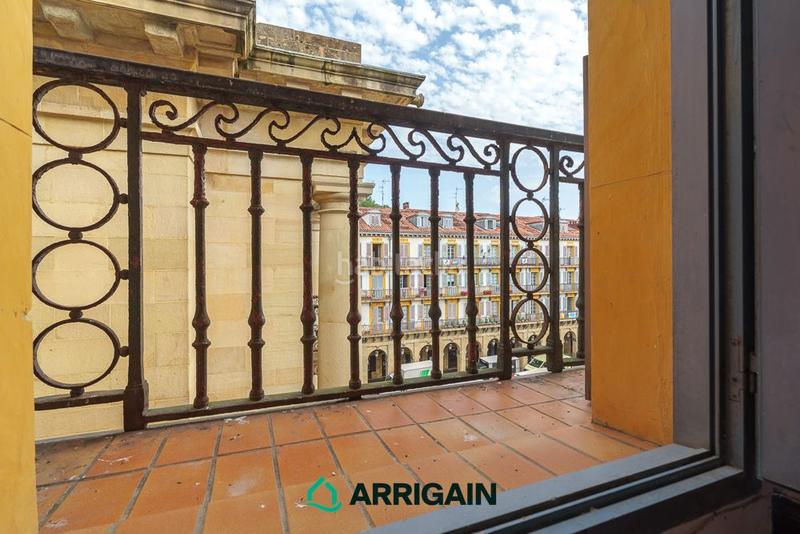 Foto 95b2f0ca-379d-4c87-b05d-4745cf03288e. Appartement dans plaza constitución 15 dans Parte Vieja Donostia - San Sebastián