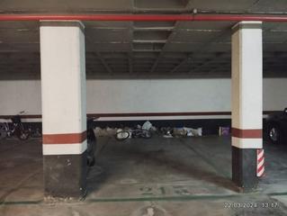 Aparcament cotxe a Xalbador bertsolariaren 4. Venta de raya de garaje en el antiguo