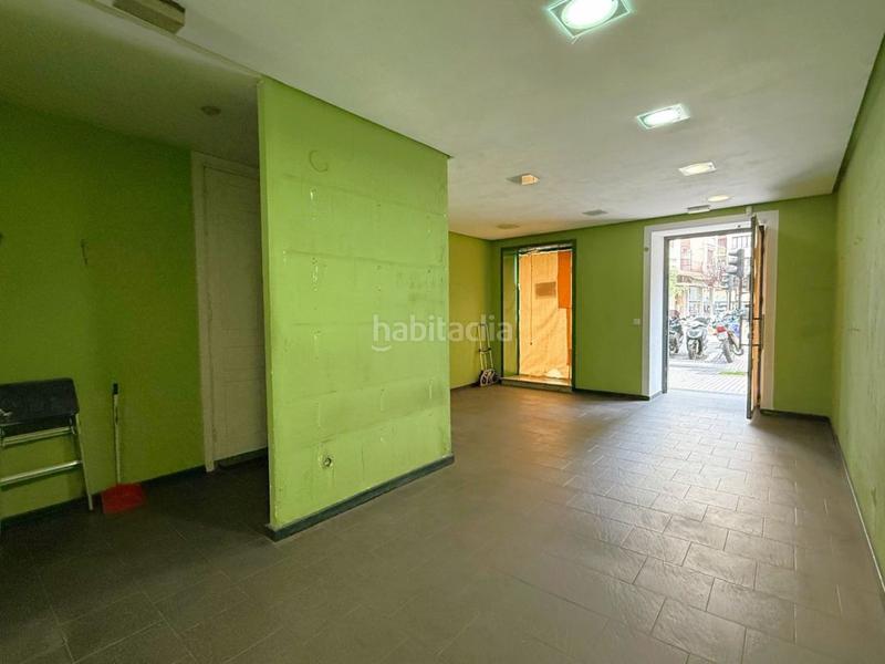 Foto 21bb4280-00a2-4eff-840e-ad63d47dc99e. Locale commerciale in kolon pasealekua 19 in Gros Donostia - San Sebastián