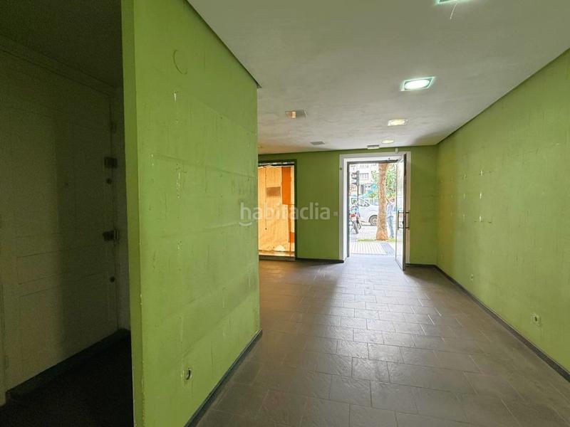 Foto c3f11e09-25ac-4fcd-9bd2-319279b36f5c. Locale commerciale in kolon pasealekua 19 in Gros Donostia - San Sebastián