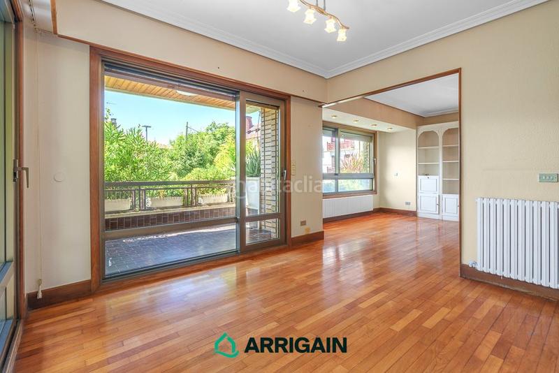 Foto 4a97550b-304a-42de-8df9-9f159294a896. Piso gran piso en venta, exterior y con amplias terrazas, luminosas y muy soleadas. en Donostia - San Sebastián