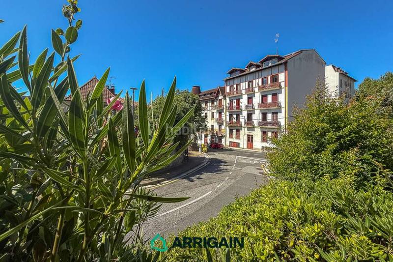 Foto 5e1e0b23-37d9-48ba-8553-5c32a681a9d0. Piso gran piso en venta, exterior y con amplias terrazas, luminosas y muy soleadas. en Donostia - San Sebastián
