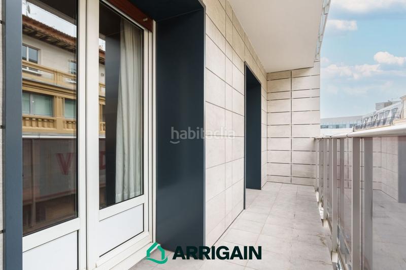 Foto 0a05fe4e-aba6-461c-86a1-94d0840a0209. Piso en iparragirre 6 piso en esquina con terraza en venta en Gros en Donostia - San Sebastián